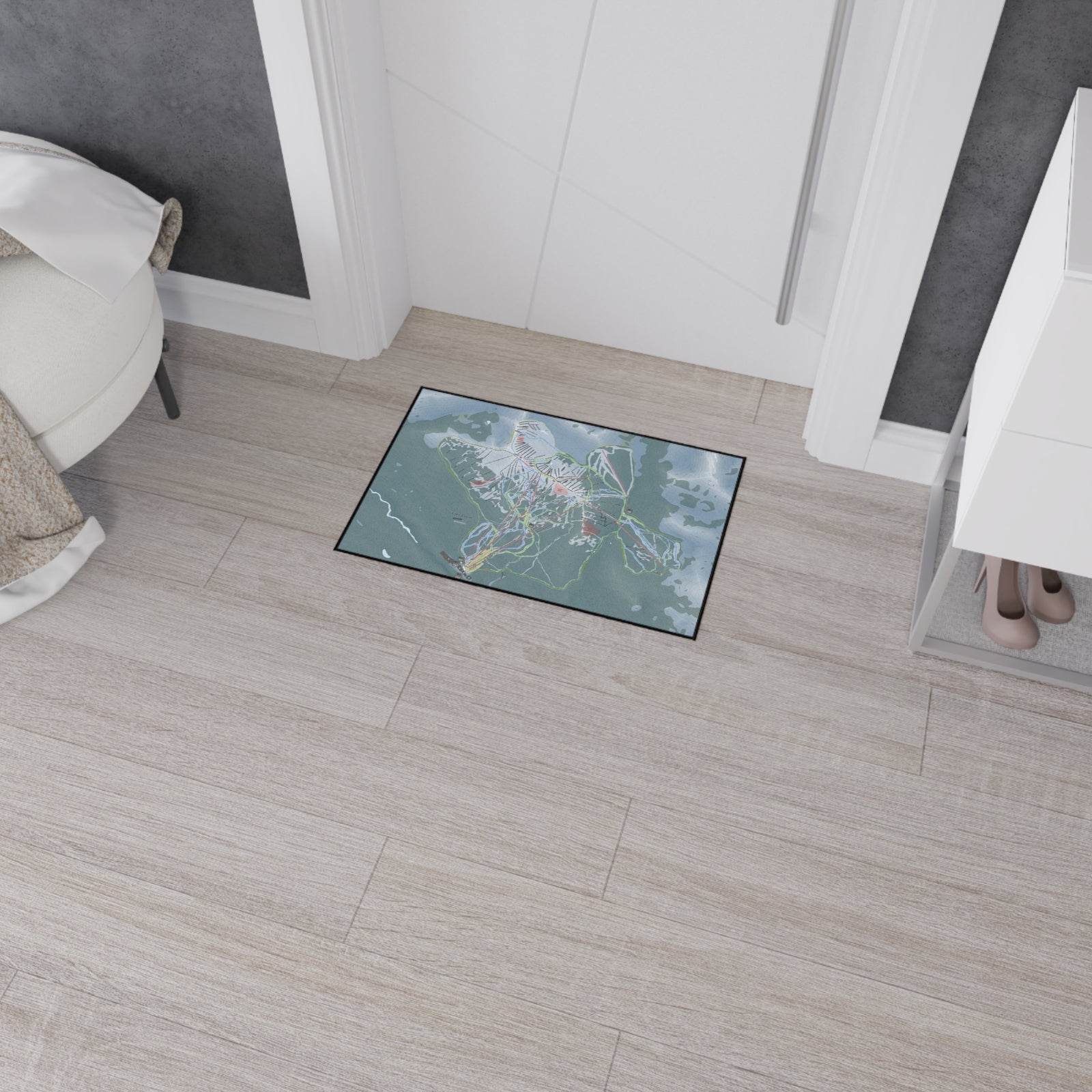 Lake Loiuse, Alberta Ski Resort Map Heavy Duty Floor Mat