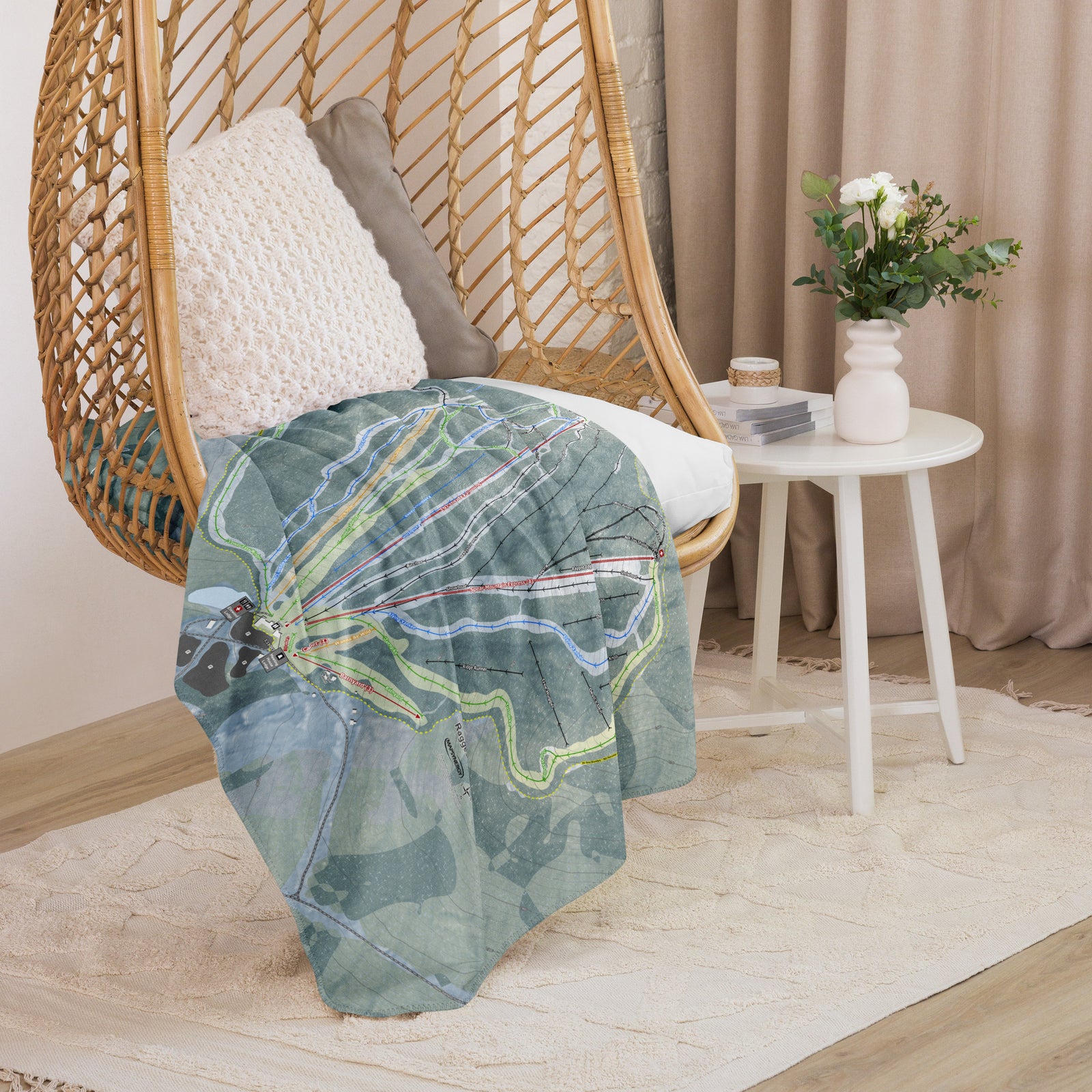 Ragged Mountain, New Hampshire Ski Resort Map Blanket