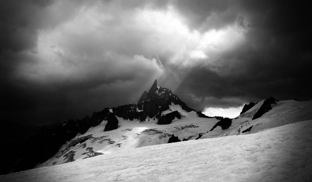 Alpine Storm - Powderaddicts