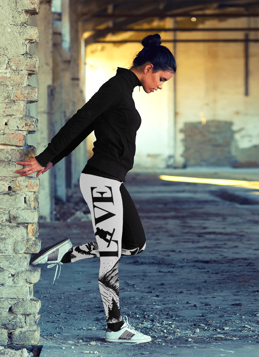 Love Snowboard Black and White Leggings - Powderaddicts