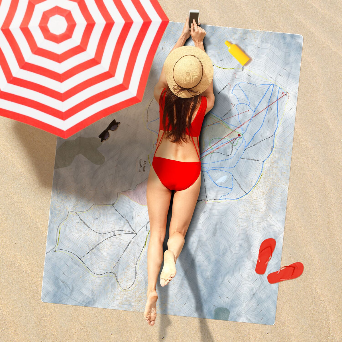 Mt Hutt, New Zealand Ski Resort Map Printed Beach Towel