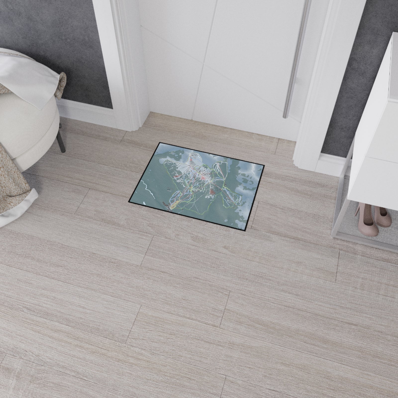 Lake Loiuse, Alberta Ski Resort Map Heavy Duty Floor Mat