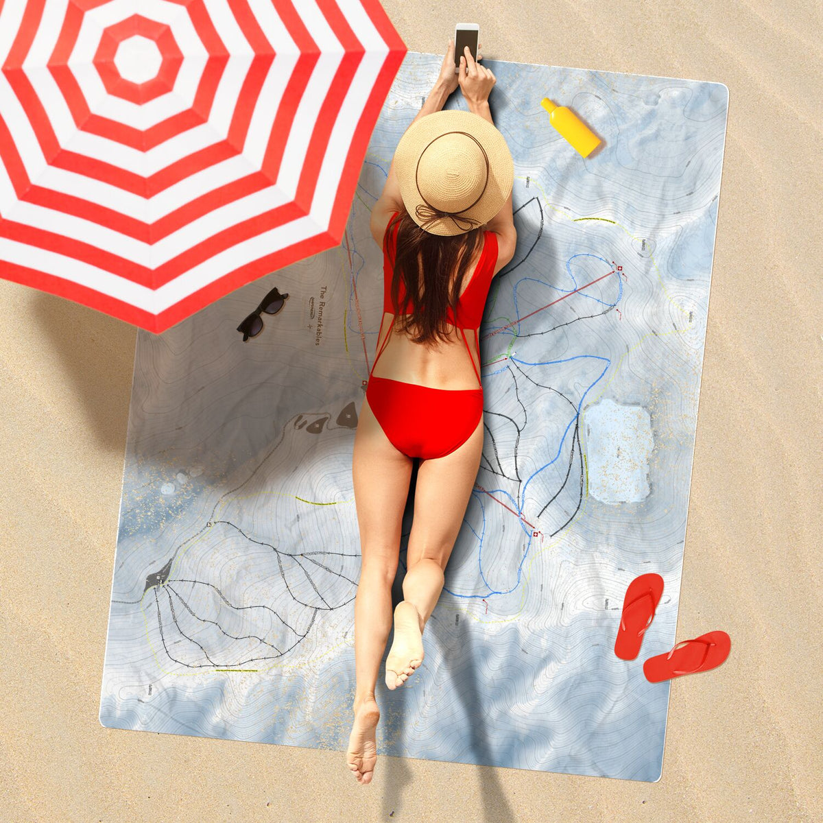 The Remarkables, New Zealand Ski Resort Map Printed Beach Towel