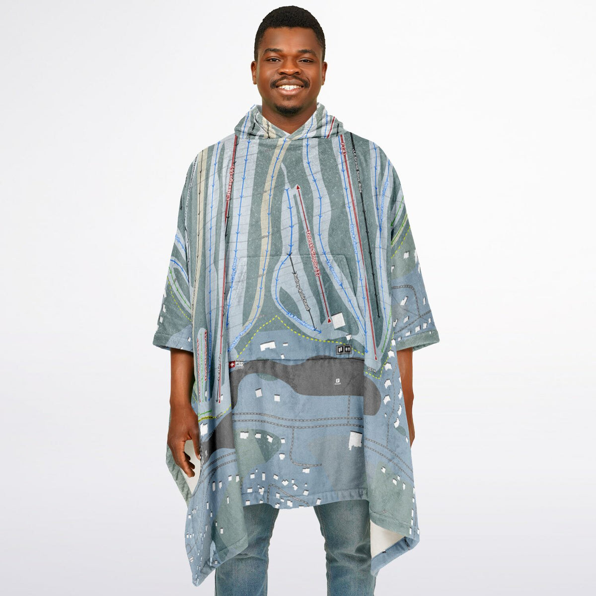 Le Relais, Quebec Ski Resort Map Flannel Blanket Poncho