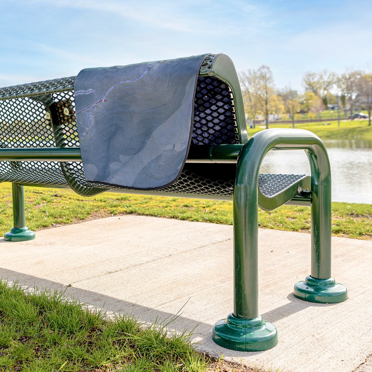 CannonMountain_StadiumBlanket_Lifestyle_Bench_V_AS_Mockup.png