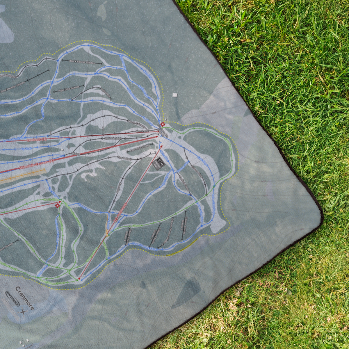 CranmoreMountain_StadiumBlanket_OverheadGrass_V_Mockup.png