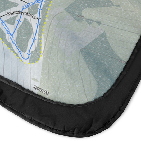 EaglePoint_StadiumBlanket_CloseUp_with_back_V_Mockup.png