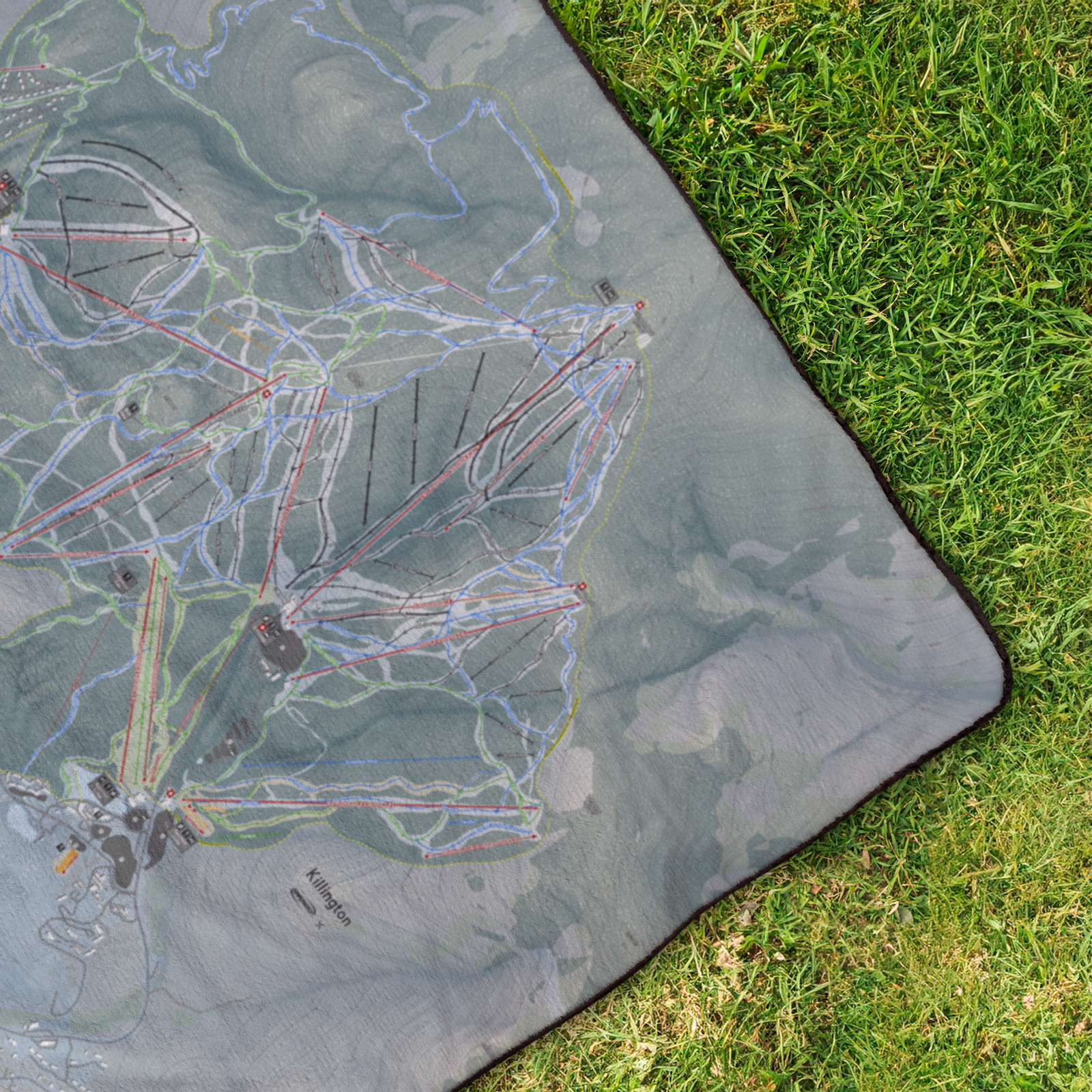 Killington_StadiumBlanket_OverheadGrass_V_Mockup.png