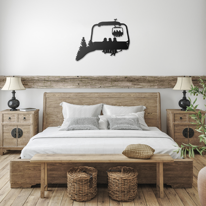 PERSONALIZED_CHAIRLIFT_SKI_METAL_WALL_AR_Black_Farmhouse_Bedroom_Mockup.png_15921382