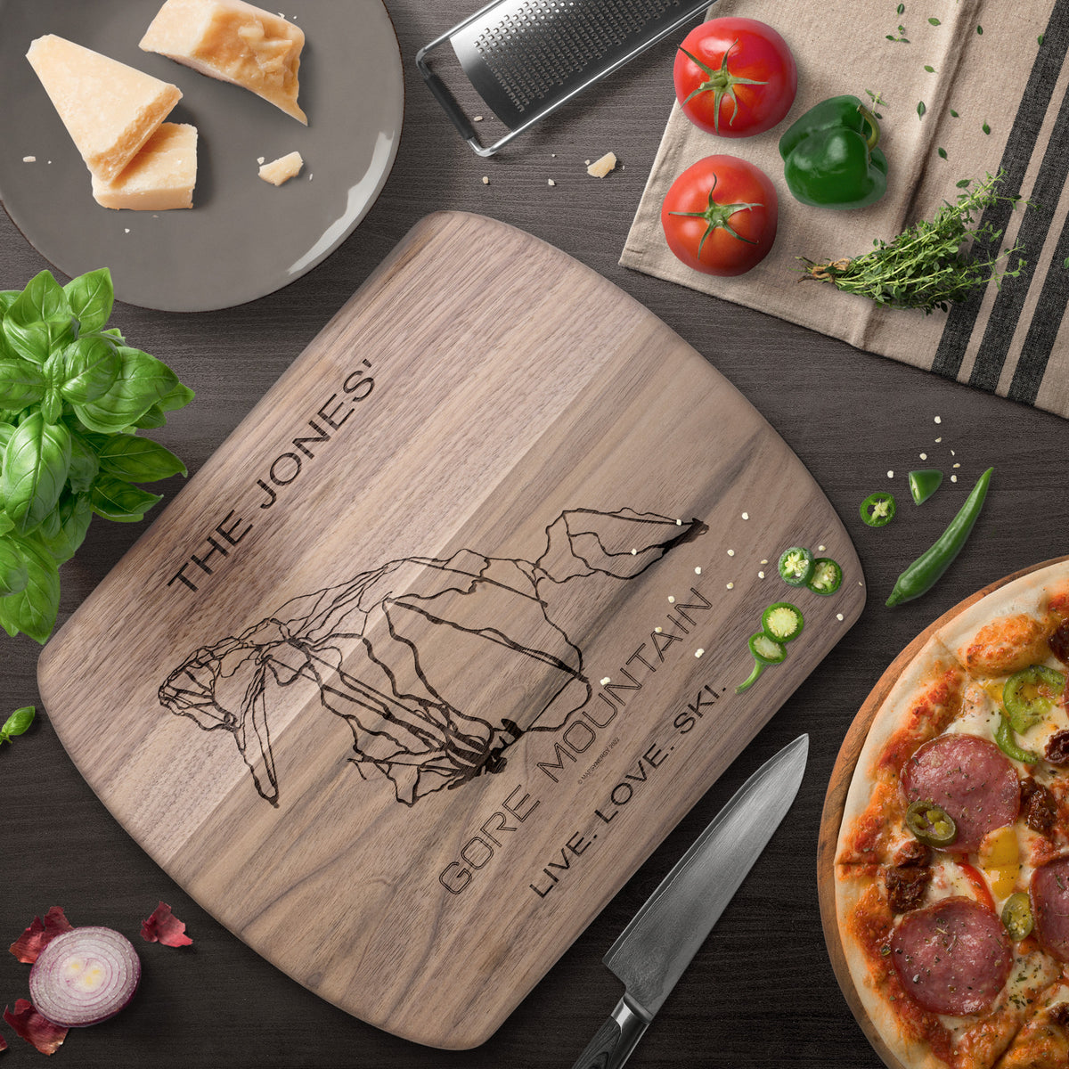 PERSONALIZED GORE MOUNTAIN, NEW YORK SKI TRAIL MAP CUTTING BOARD