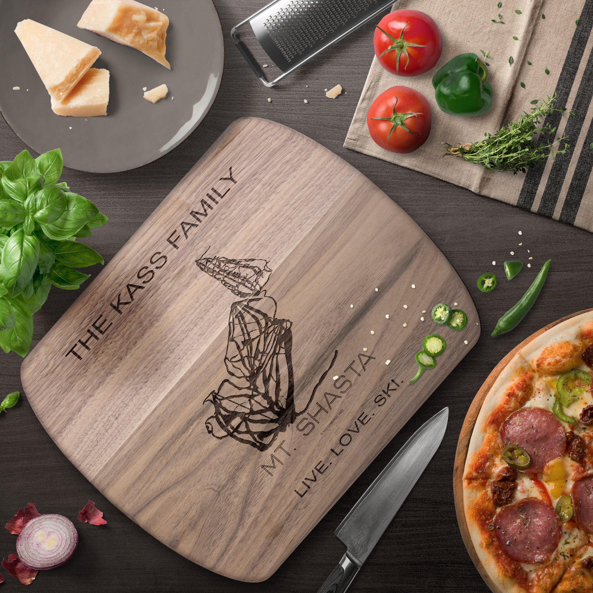 PERSONALIZED MT.SHASTA, CALIFORNIA SKI TRAIL MAP CUTTING BOARD