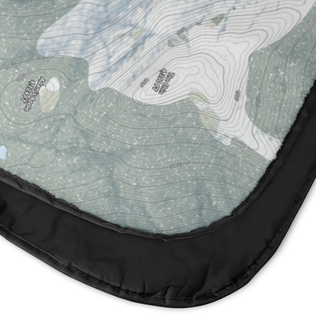 Stowe_StadiumBlanket_CloseUp_with_back_V_Mockup.png