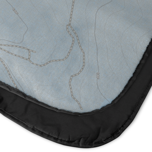 Sundance_StadiumBlanket_CloseUp_with_back_V_Mockup.png