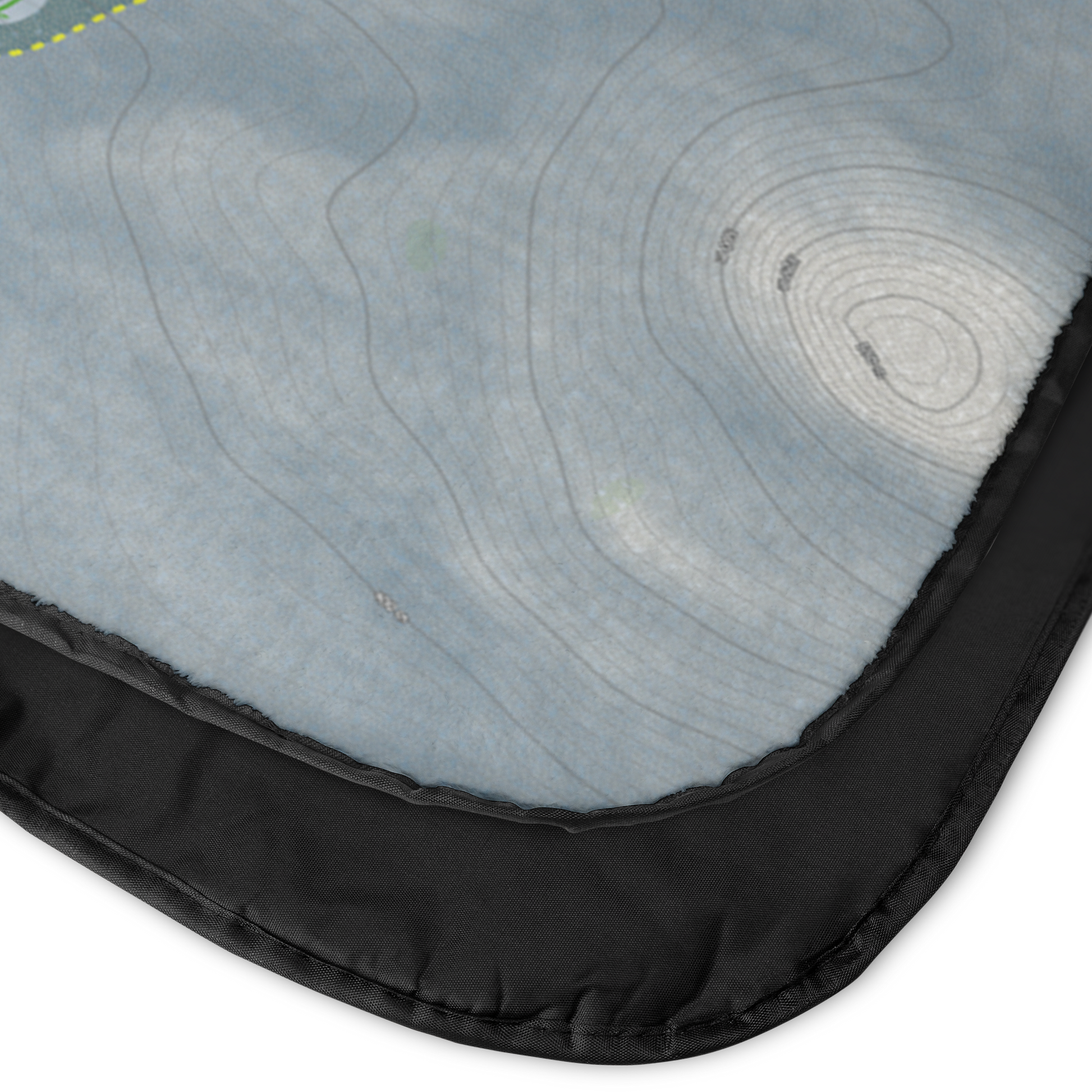 Tremblant_StadiumBlanket_CloseUp_with_back_V_Mockup.png