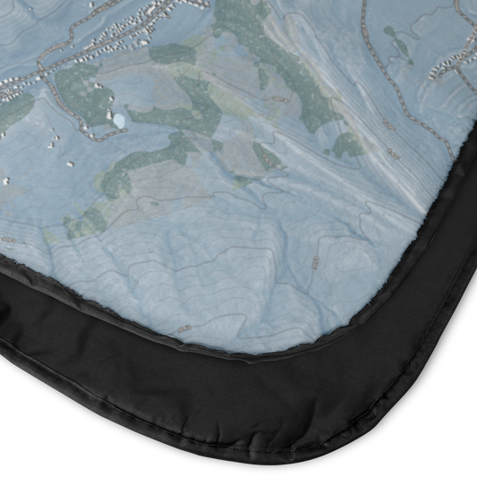 Vail_StadiumBlanket_CloseUp_with_back_V_Mockup.png