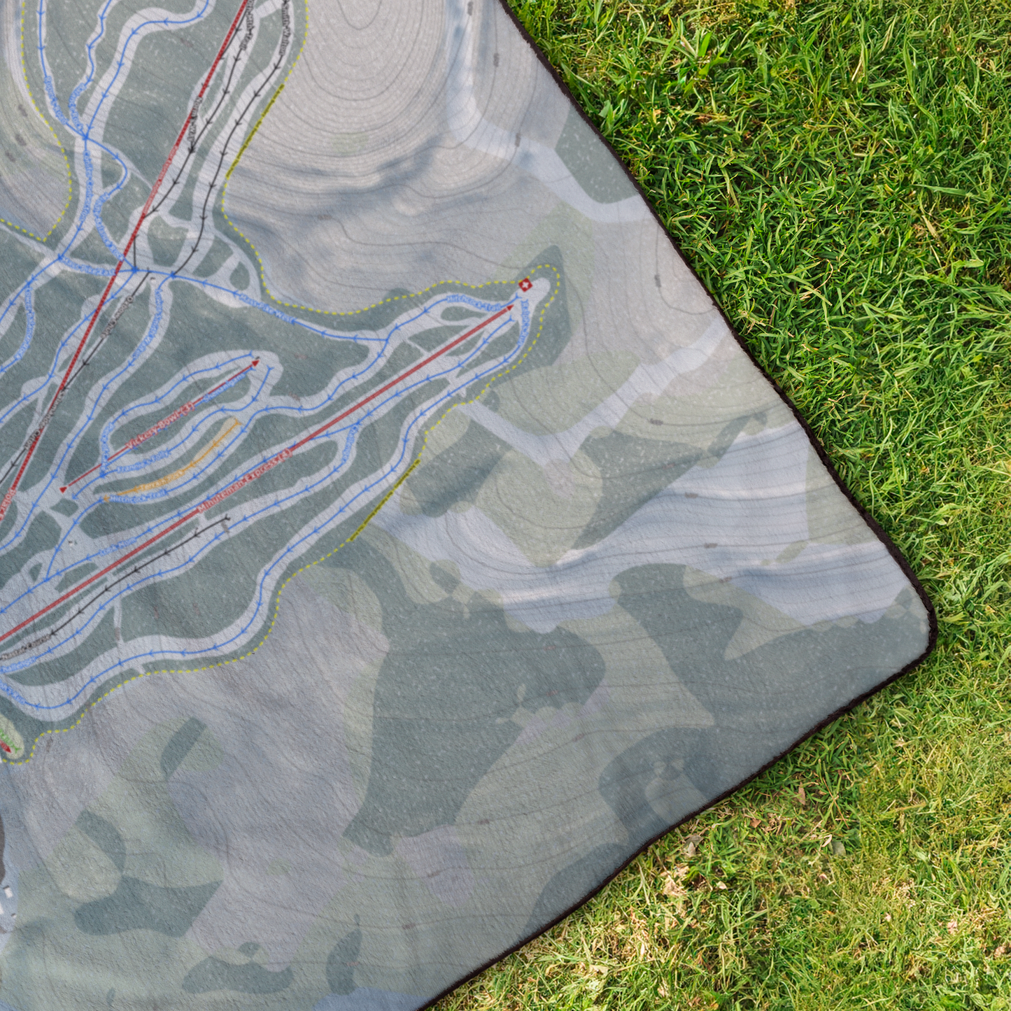 Wachusett_Mountain_StadiumBlanket_OverheadGrass_V_Mockup.png