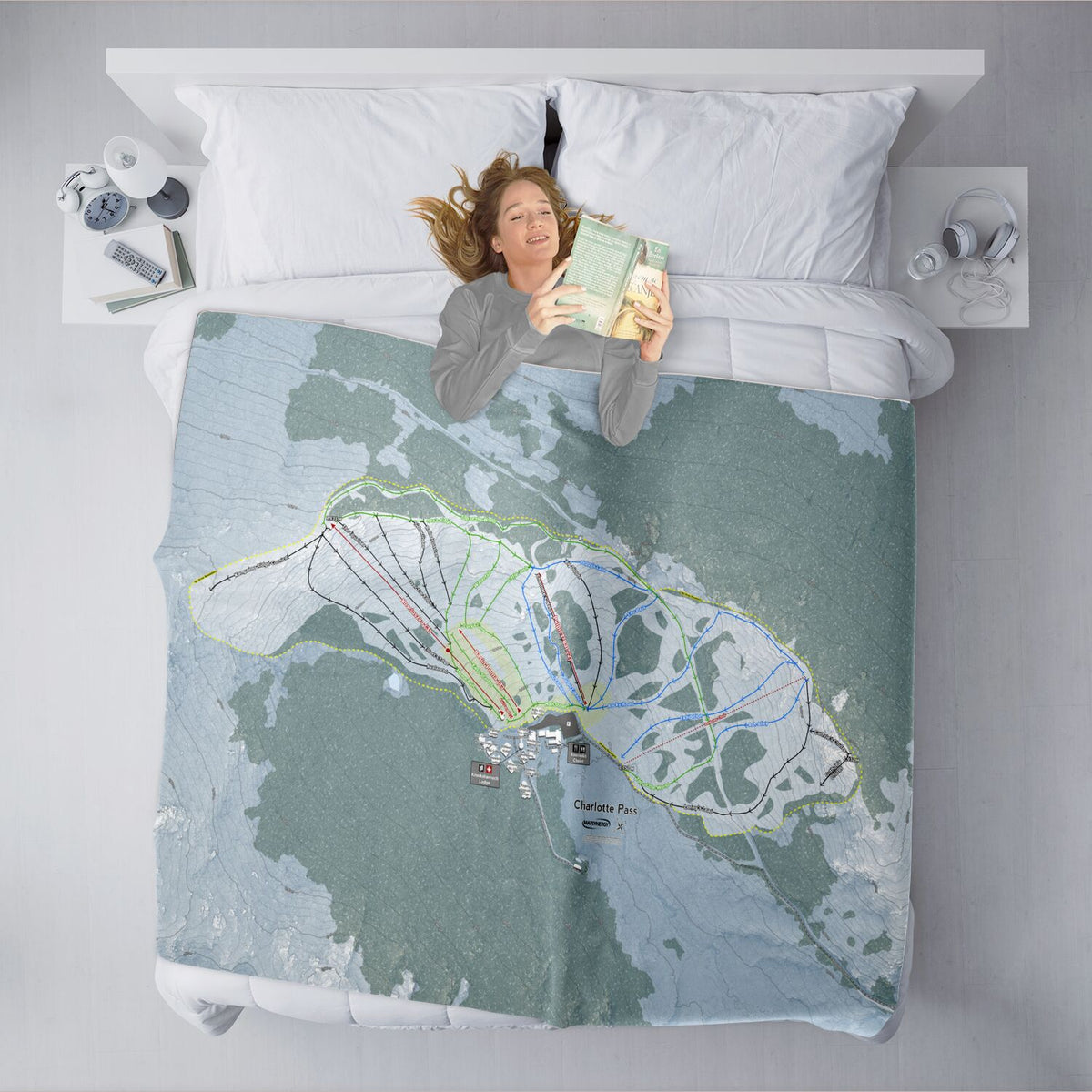 Charlotte Pass, Australia Ski Resort Map XL Blanket