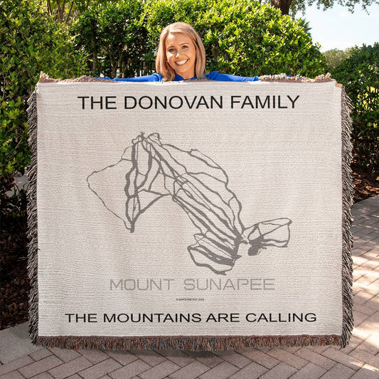 PERSONALIZED MOUNT SUNAPEE, NEW HAMPSHIRE WOVEN BLANKET