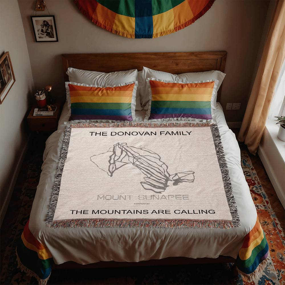 PERSONALIZED MOUNT SUNAPEE, NEW HAMPSHIRE WOVEN BLANKET