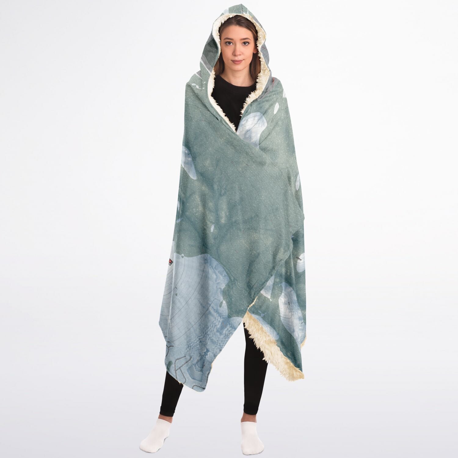 Diamond Peak, Nevada Ski Trail Map - Adult Hooded Blanket