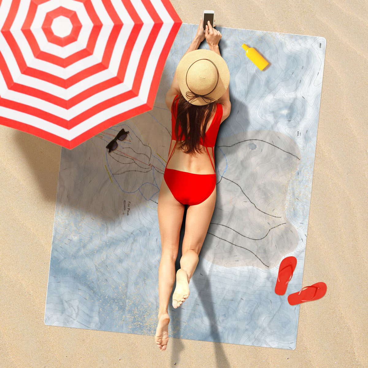 Fox Peak, New Zealand Ski Resort Map Printed Beach Towel