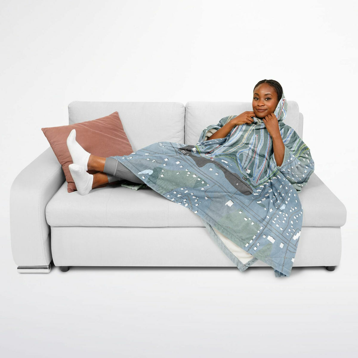 Le Relais, Quebec Ski Resort Map Flannel Blanket Poncho