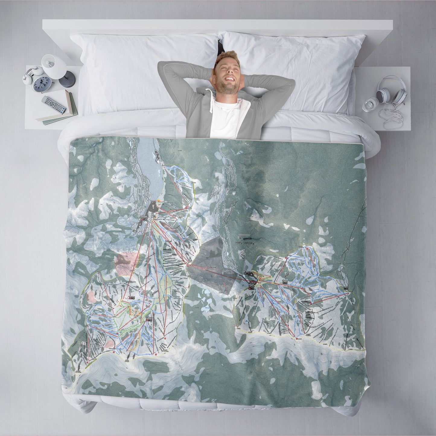 Palisades Tahoe, California Ski Resort Map XL Blanket