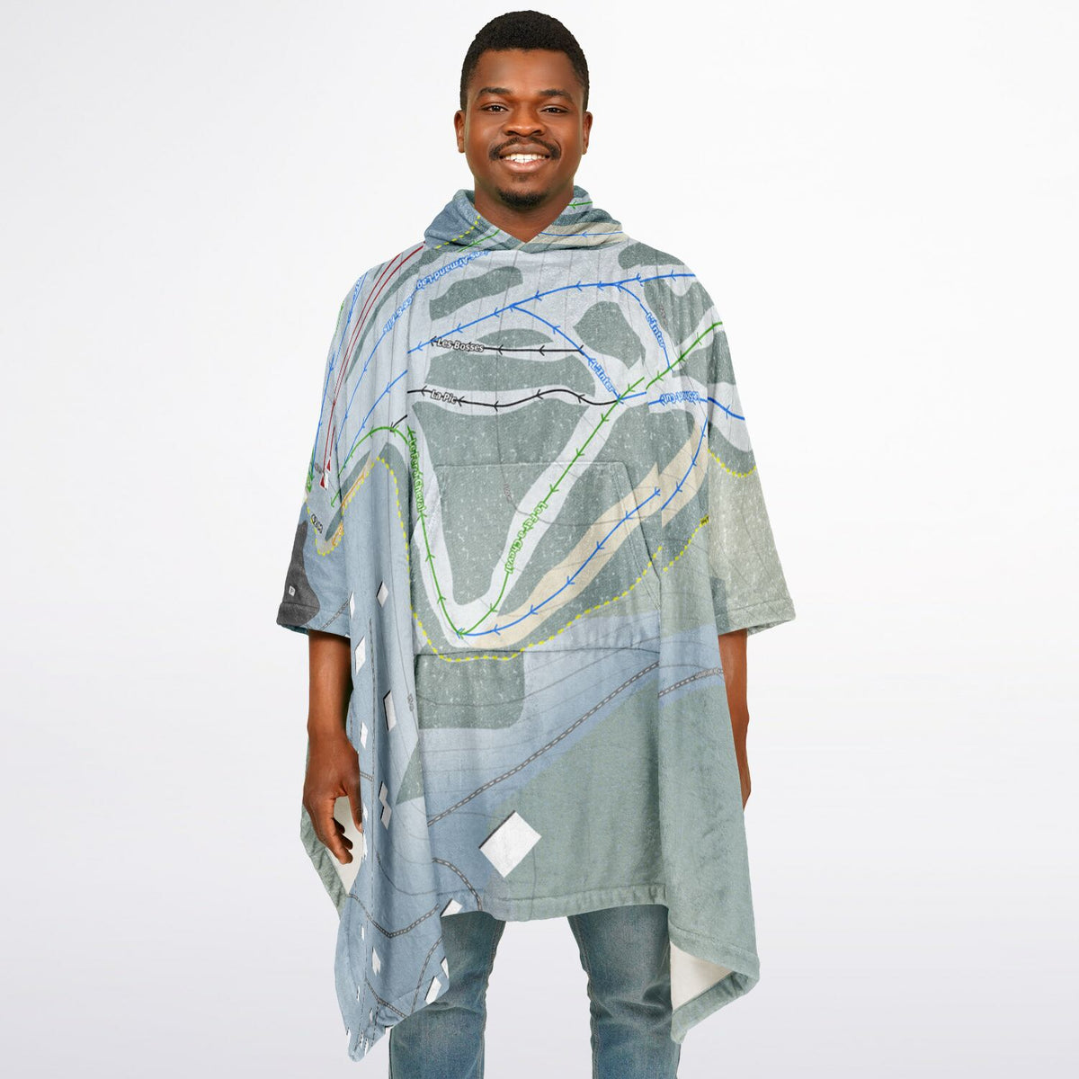 Le Petit Chamonix, Quebec Ski Resort Map Flannel Blanket Poncho