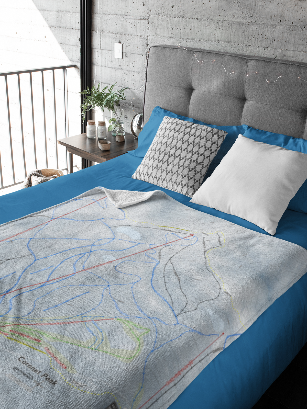 Coronet Peak, New Zealand Ski Resort Map XL Blanket