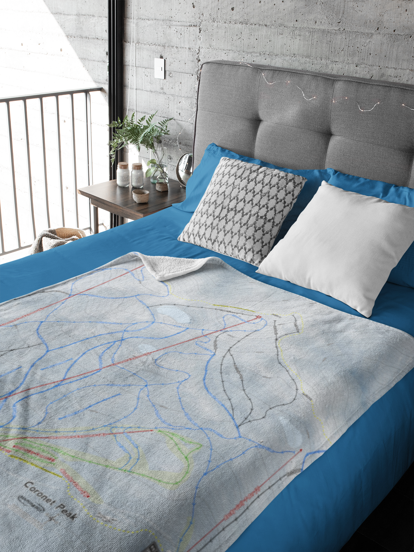 Coronet Peak, New Zealand Ski Resort Map XL Blanket