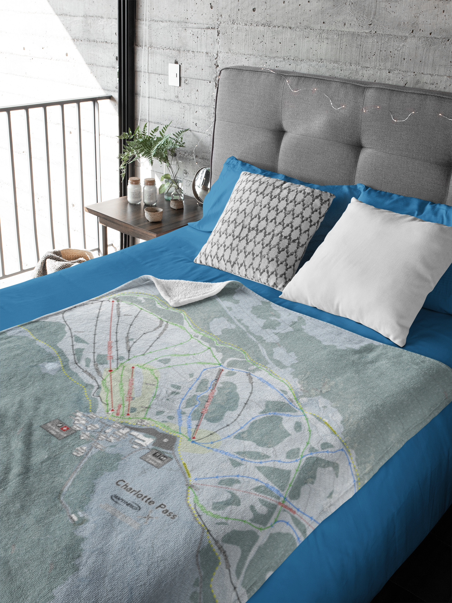 Charlotte Pass, Australia Ski Resort Map XL Blanket