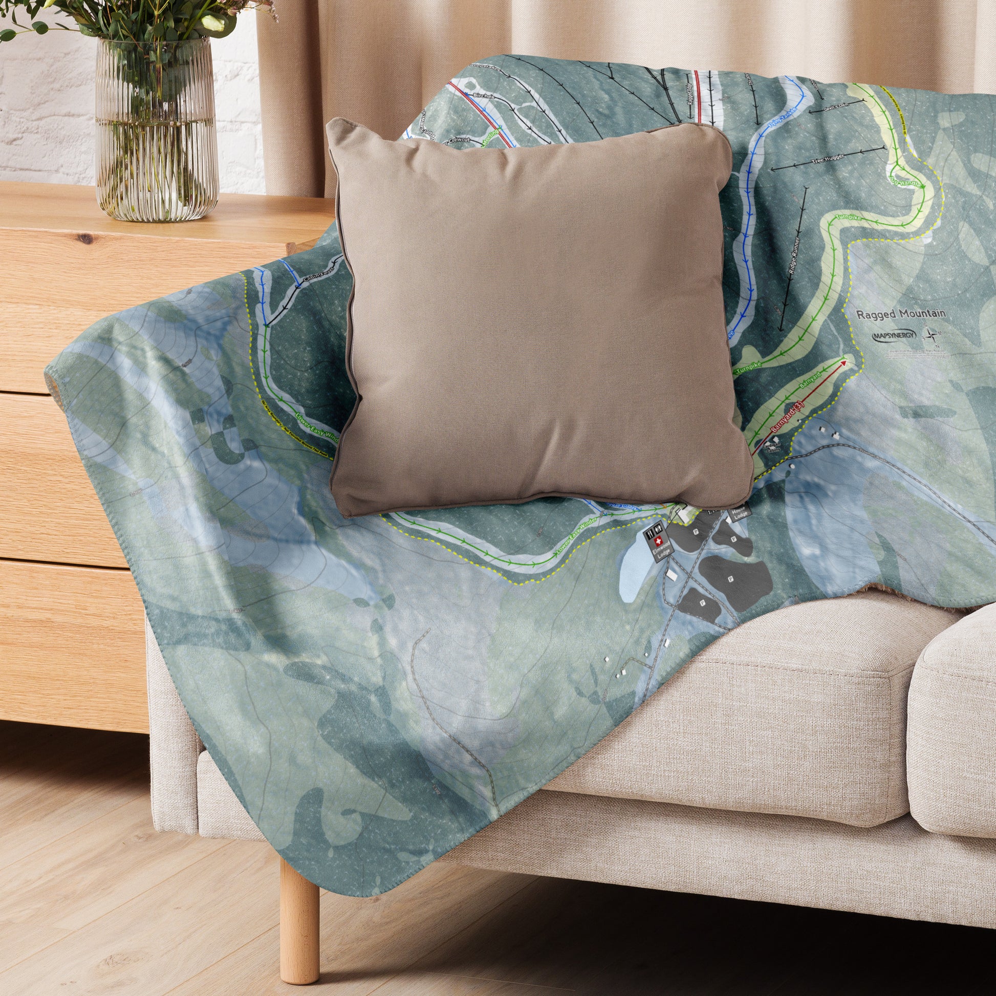 Ragged Mountain, New Hampshire Ski Resort Map Blanket - Powderaddicts