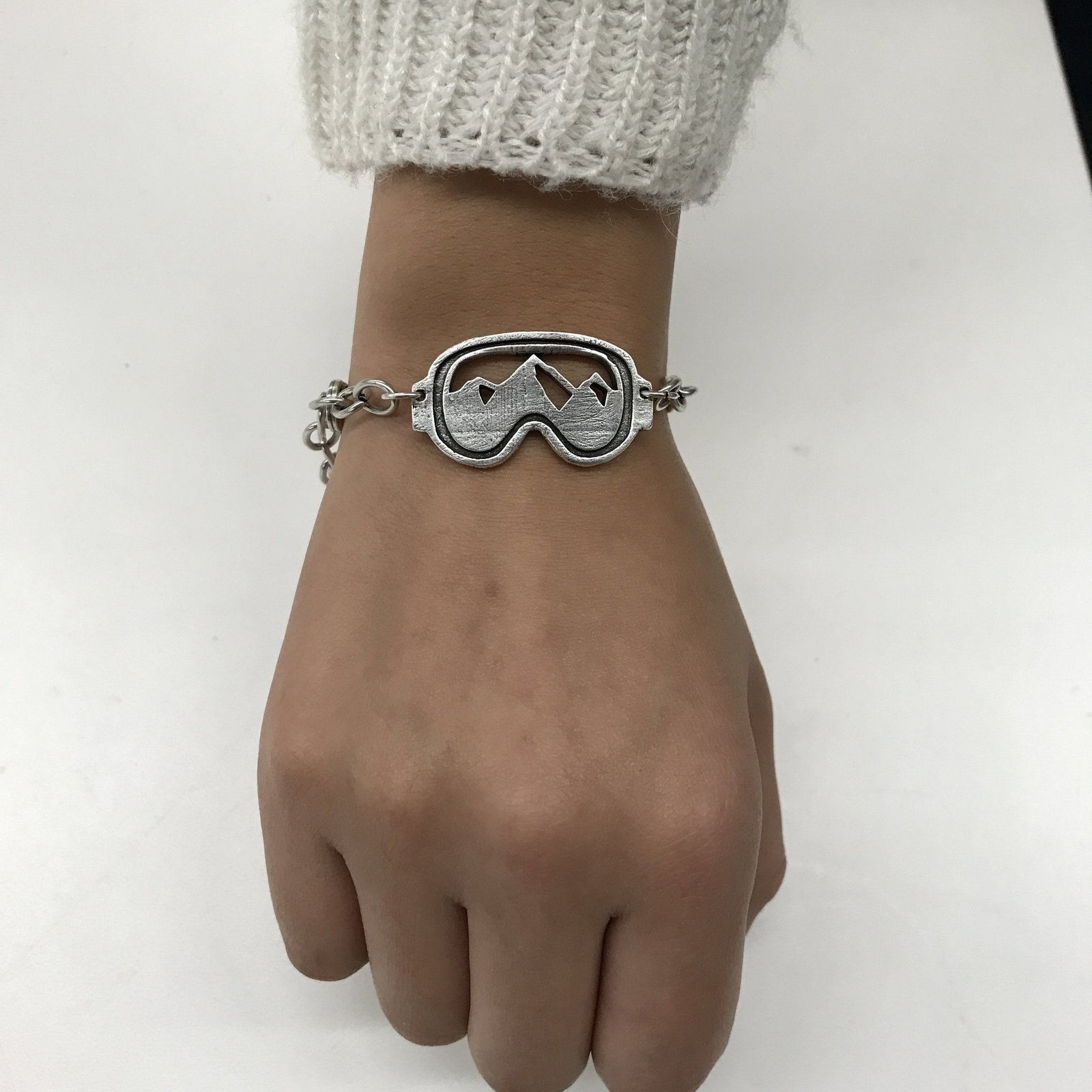 Mountain View Birthstone Bracelet, Birthstone Necklace - Powderaddicts