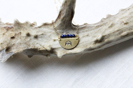 STAMPED MOUNTAIN SUNSET HALFMOON PENDANT NECKLACE - Powderaddicts