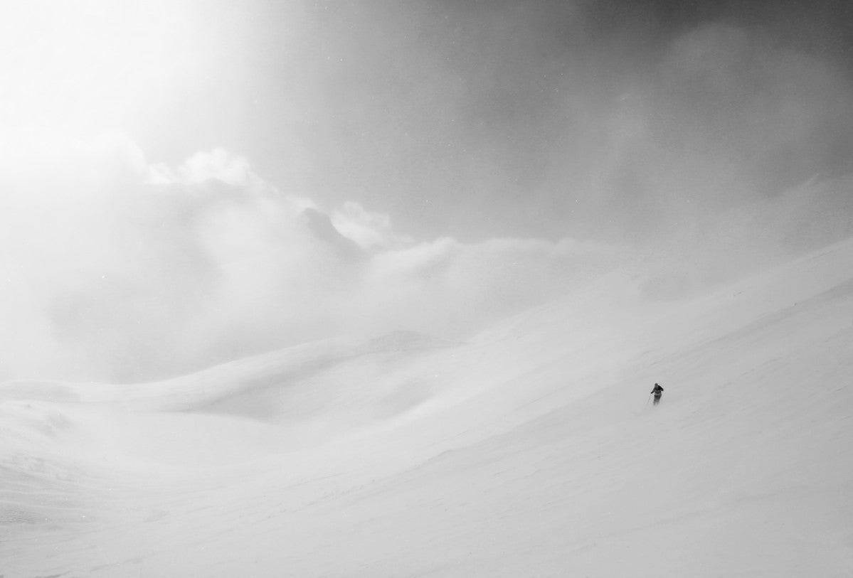 into the white darkness - Powderaddicts