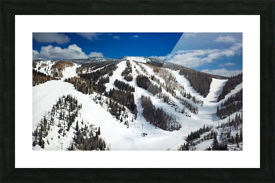 Mid Mountain Views - Powderaddicts