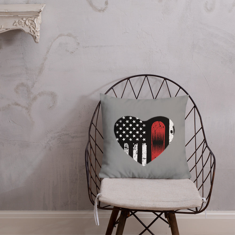 Snowboard USA Heart Flag Grey Premium Pillow - Powderaddicts