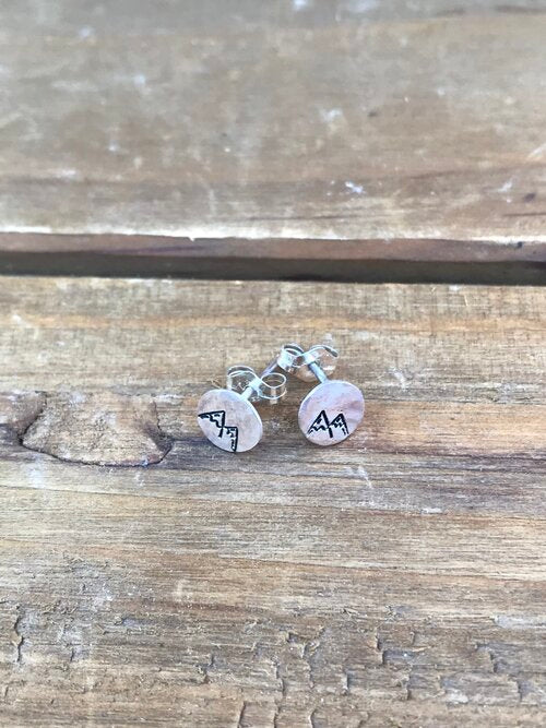 STAMPED MOUNTAIN STUDS - Powderaddicts