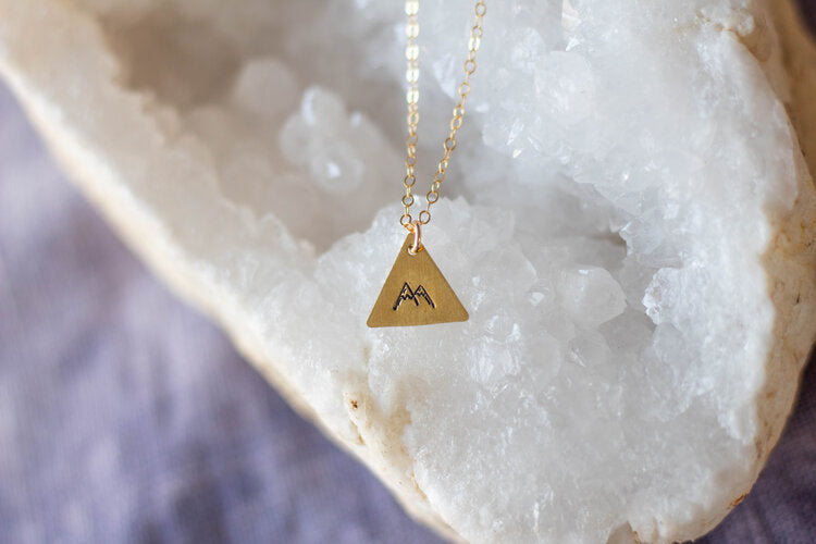 STAMPED MOUNTAIN TRIANGLE PENDANT NECKLACE - Powderaddicts