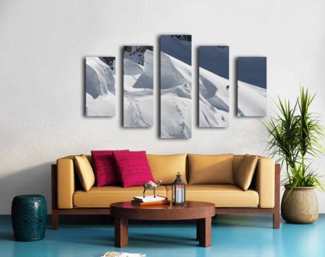 Professional snowboarder, Gigi R - Powderaddicts