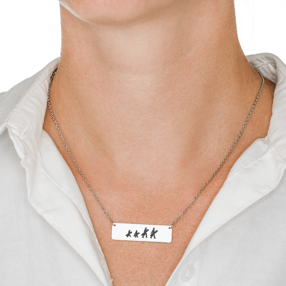 RIDING FAMILY - 1 Snowboarding Mom, 1 Snowboarding Dad 2 Snowboarding Kids | PERSONALIZED BAR PENDANT NECKLACE - Powderaddicts