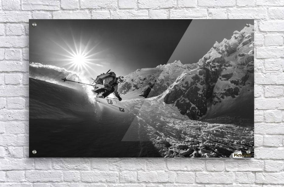 Snow splash over the edge - Powderaddicts