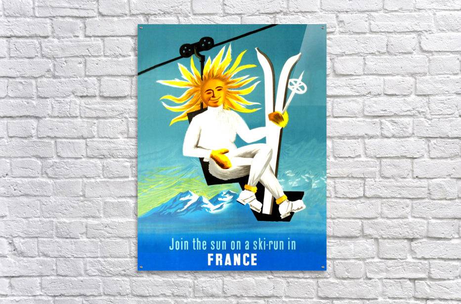 Sun on Ski Run - Powderaddicts